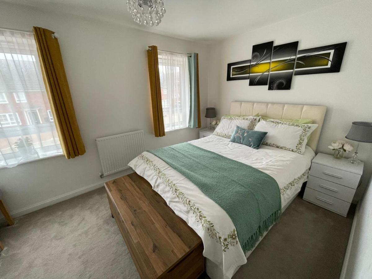 Comet Place Wellingborough Luaran gambar